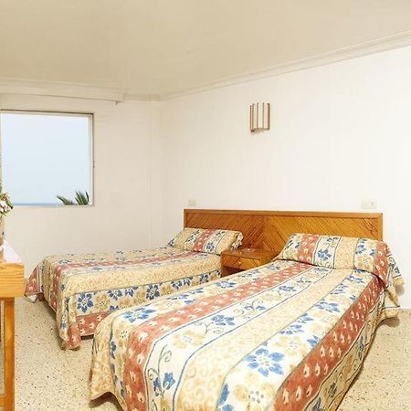 Apartamentos Bon Sol - Los Rosales - Ab Group Platja d'en Bossa Zimmer foto