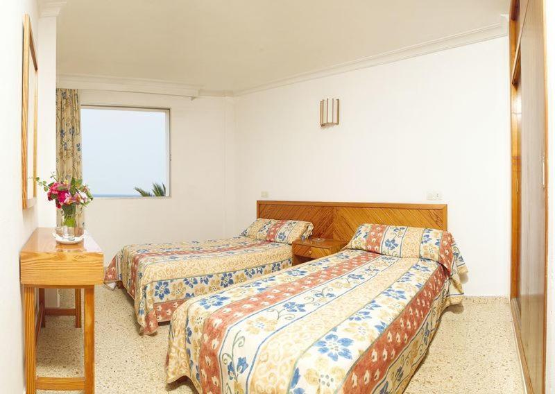 Apartamentos Bon Sol - Los Rosales - Ab Group Platja d'en Bossa Zimmer foto